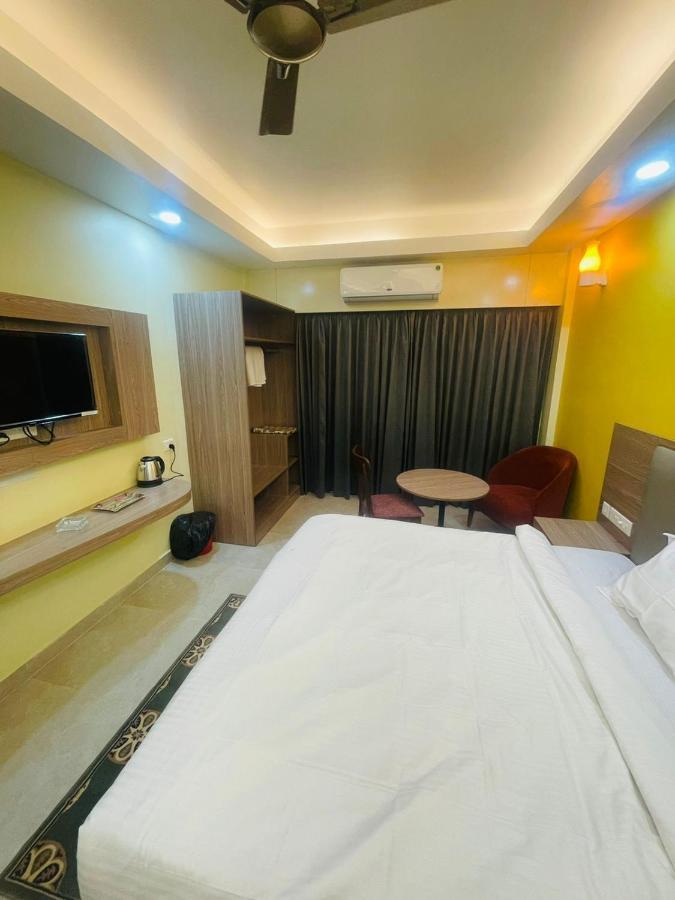Royal Beach International Пури Экстерьер фото