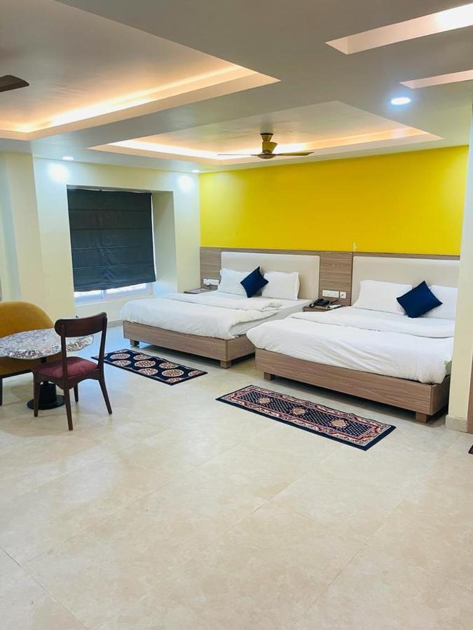 Royal Beach International Пури Экстерьер фото