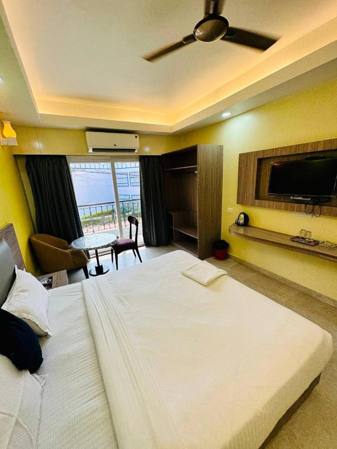 Royal Beach International Пури Экстерьер фото