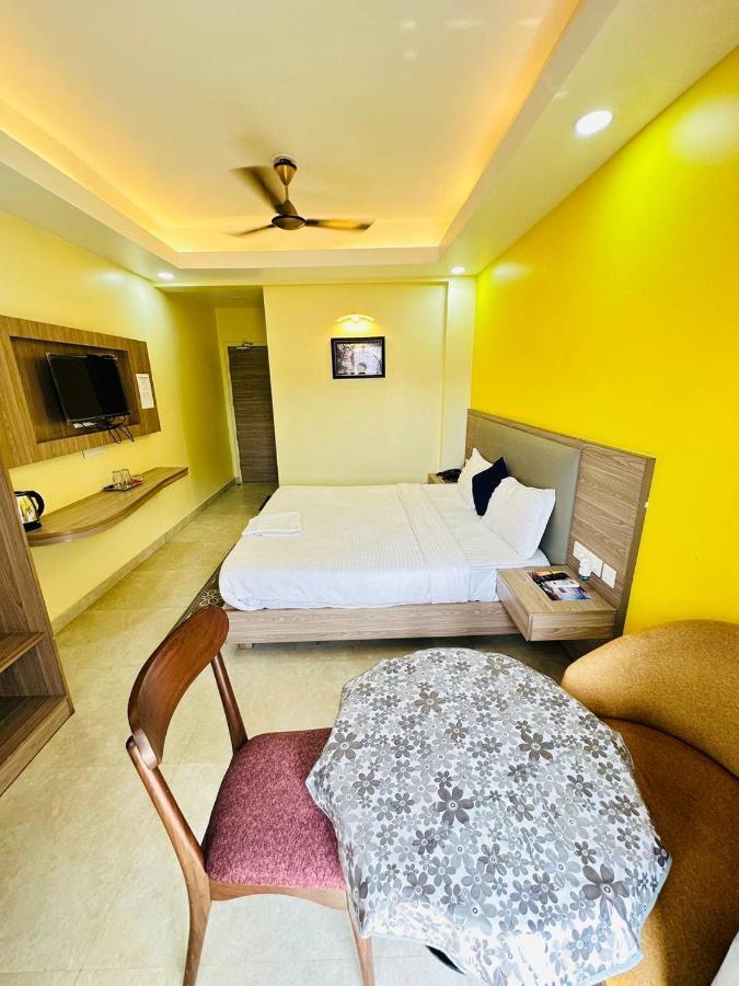 Royal Beach International Пури Экстерьер фото